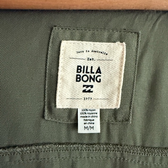 Billabong Green Utility Jacket with Cinched Waist - Picture 4 of 9